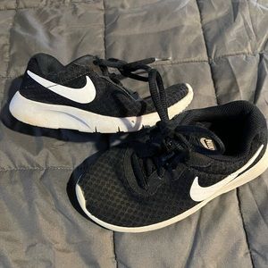Little Girls Black Nike Sneakers